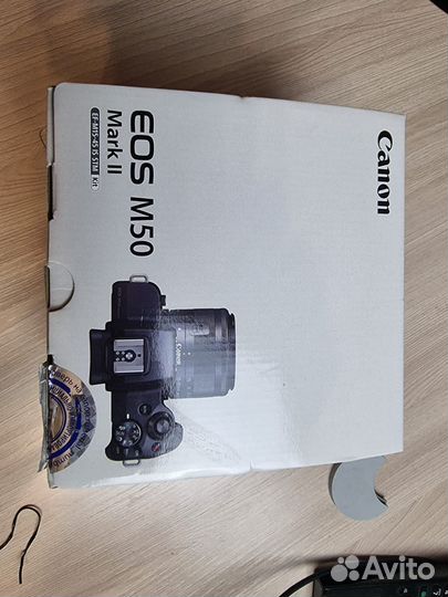 Беззеркальная камера Canon EOS M50 Mark II Kit