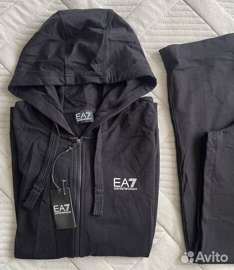 Спортивный костюм EA7 XL оригинал