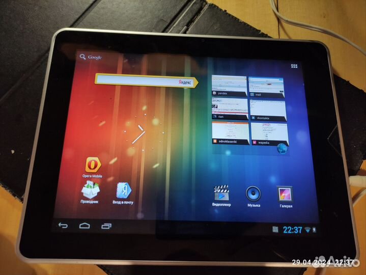 Планшет texet tm 9747