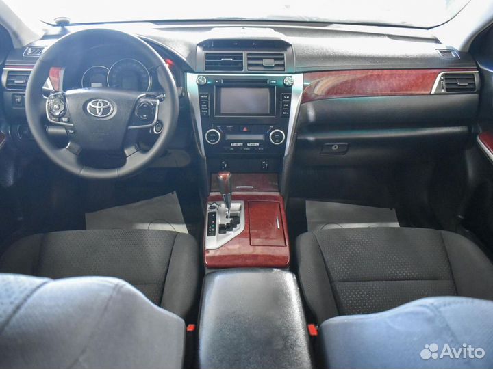 Toyota Camry 2.5 AT, 2012, 216 200 км