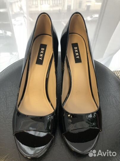 Туфли dkny новые