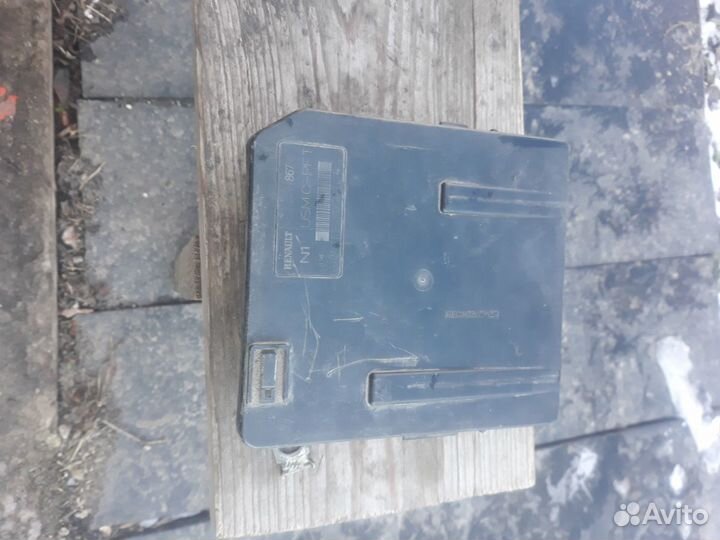 Блок предохранителей меган 2