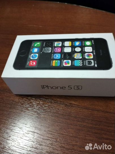 Смартфон днс 4502. Коробка от iPhone 5s
