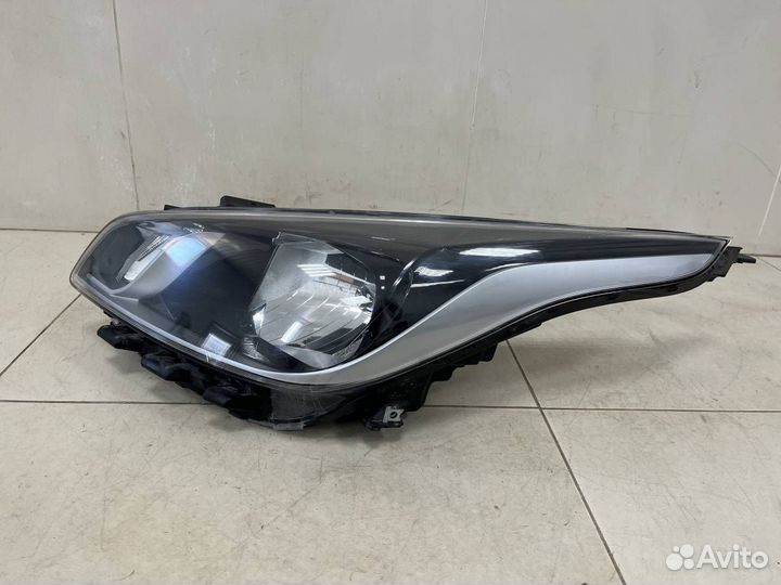 Фара левая Kia Rio 4 FB 2017