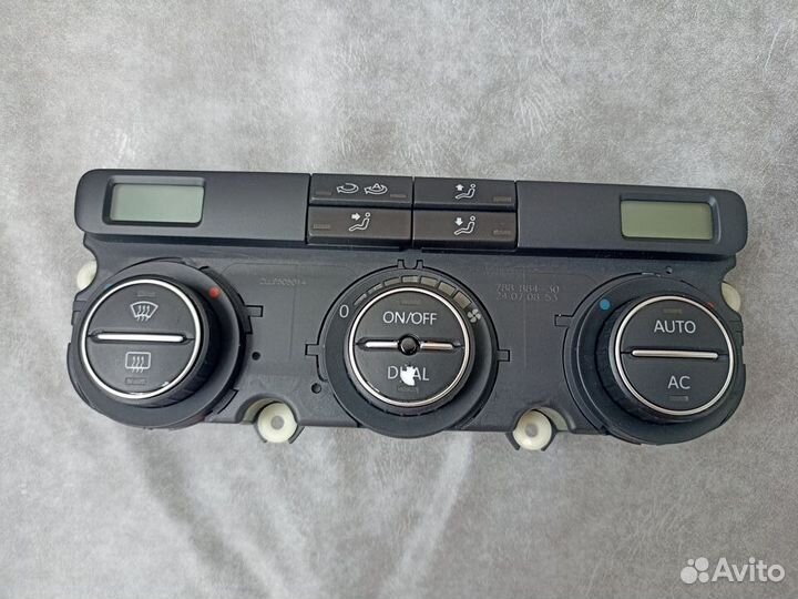 Блок управления климат-контролем Volkswagen Golf 5