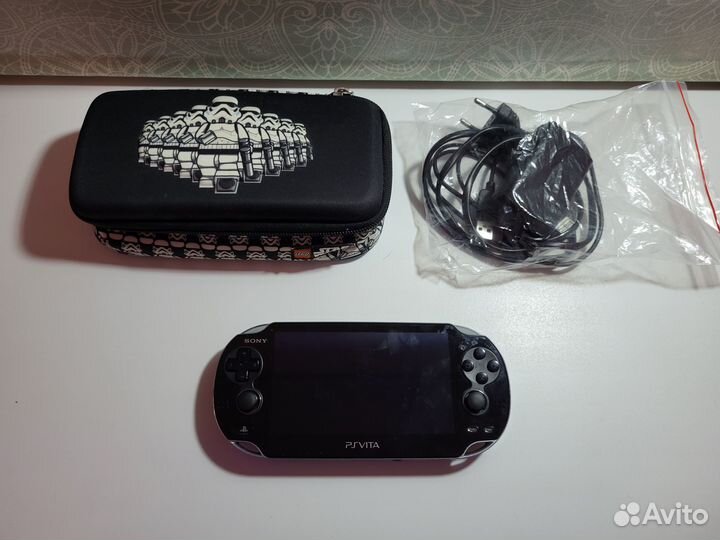 Sony PSP Vita PCH-1108 в идеале