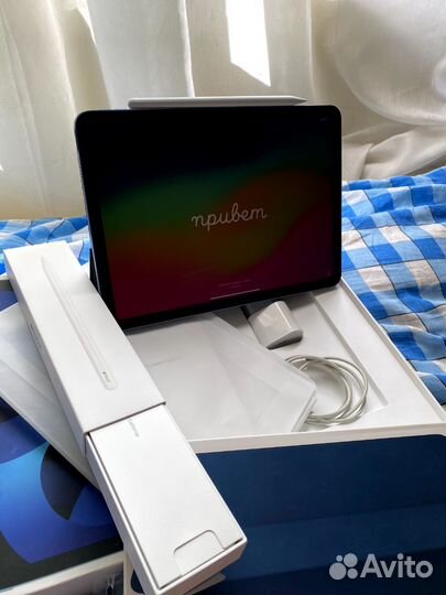 iPad Air 5 M1 Легендарный
