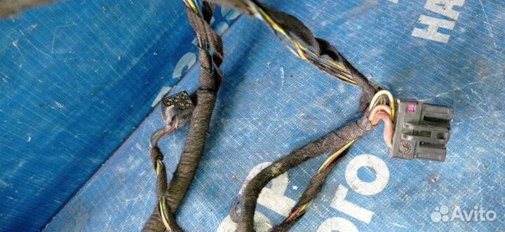 Проводка двери Skoda Octavia A5 лифтбэк CDA 2012