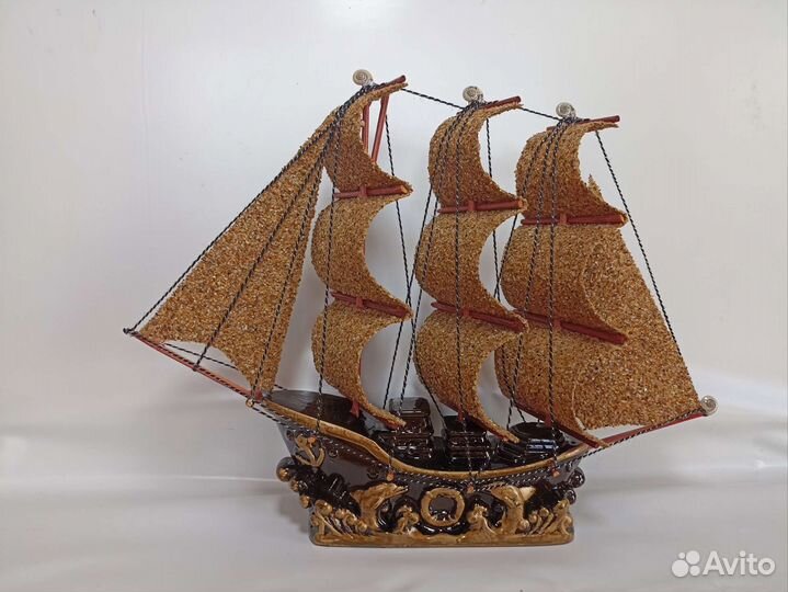 Корабли сувенирные, под реализацию