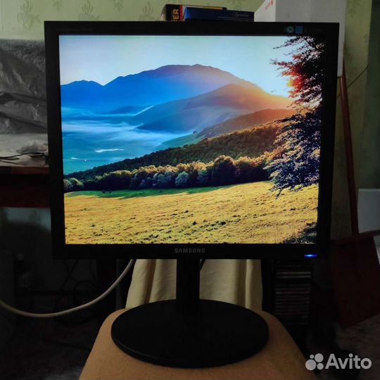 Мониторы разные