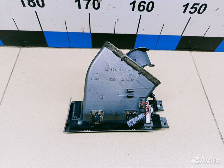 Дефлектор воздушный A6 C6,4F 2005-2011