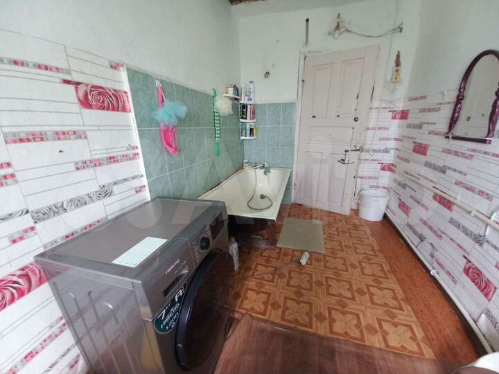 Дом 100 м² на участке 1,5 га