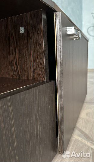 Напольная тумба под тв