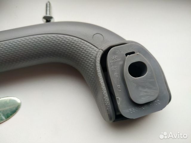 KIA RIO ручка потолочная правая оригинал