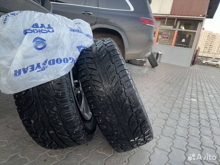 Cooper Discoverer Winter 195/65 R18