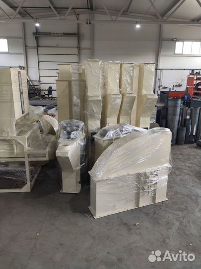 Нория (ковшовый элеватор)