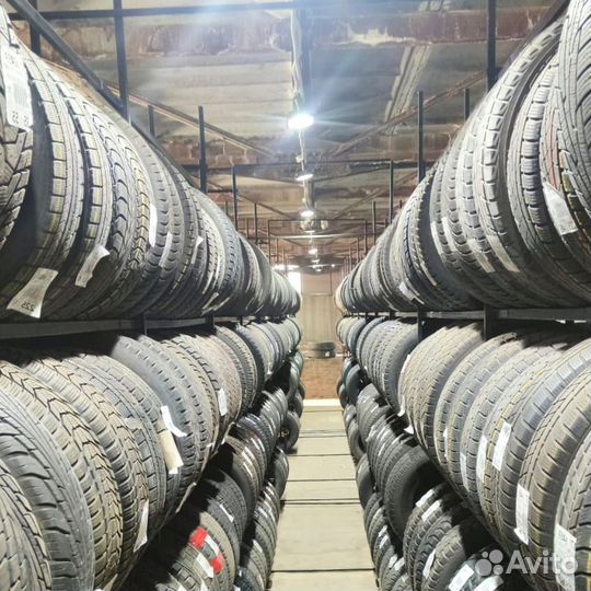 Dunlop SP Winter Ice 02 185/60 R15 88M