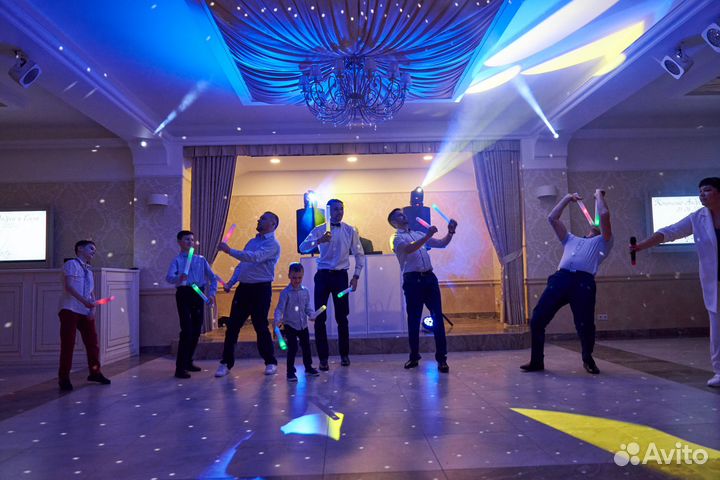 Поющие Ведущие (Тамада, Вокал)