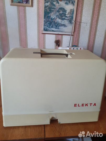 Швейная машина с электроприводом