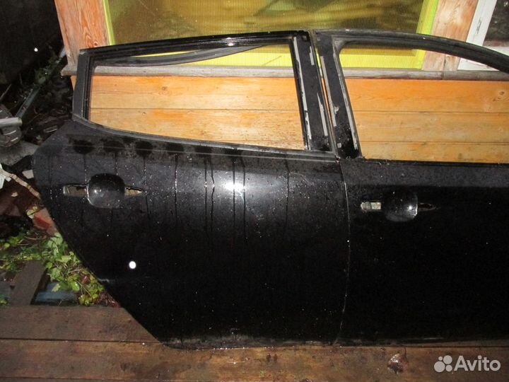 Дверь с дефектами Nissan Leaf Ze0,Aze0 в наличии