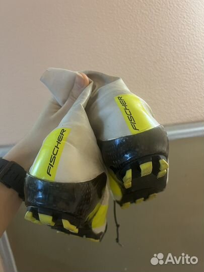 Лыжные ботинки fischer