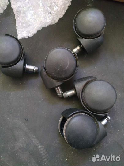 Колеса для офисного кресла