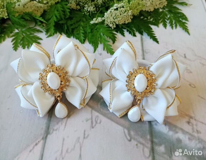 Заколка для волос