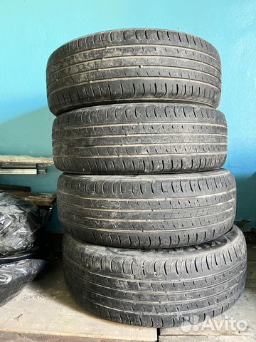 Kumho Solus HS61 215/60 R17 96H