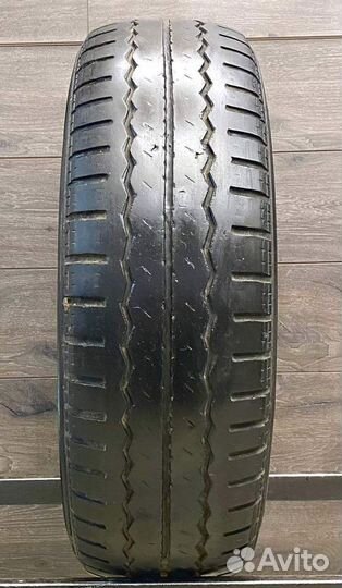 Hankook Radial RA08 215/70 R16C 106T