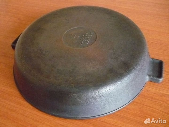 Чугунная сковорода. для жарки. СССР