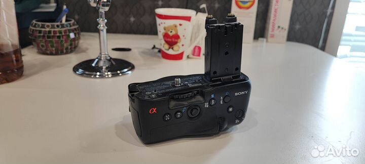 Батарейная ручка sony VG-C77AM