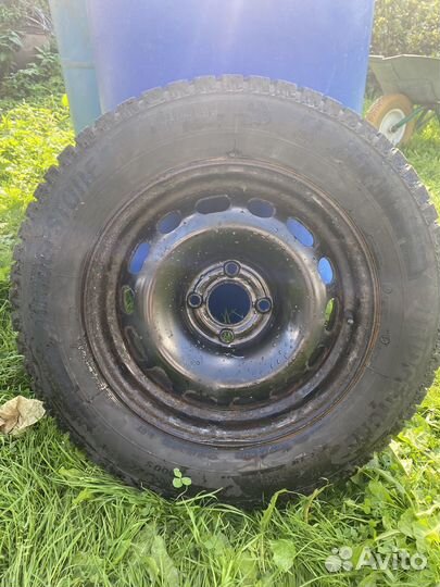 Bridgestone Ice Cruiser 7000 205/65 R15