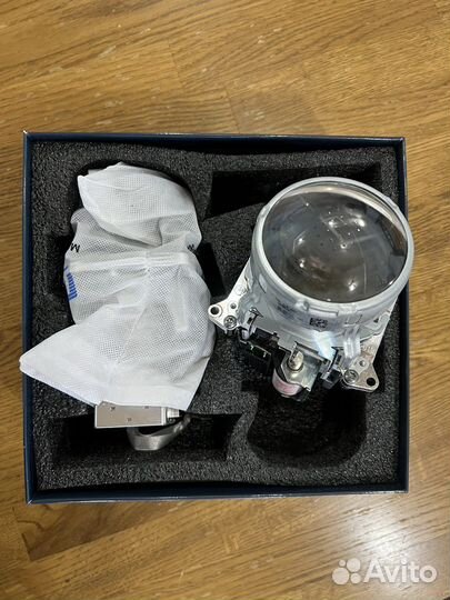 Биксеноновые линзы от skoda octavia a7