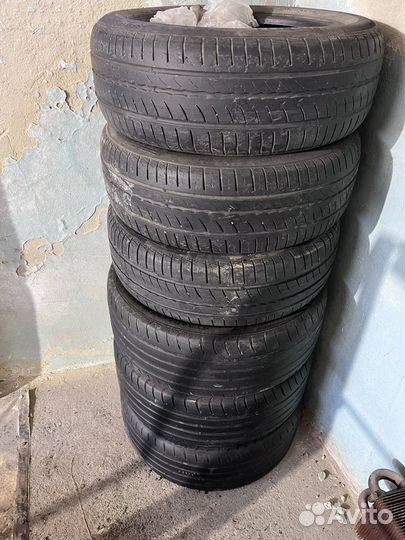 Viatti Strada Asimmetrico 215/55 R16 97H