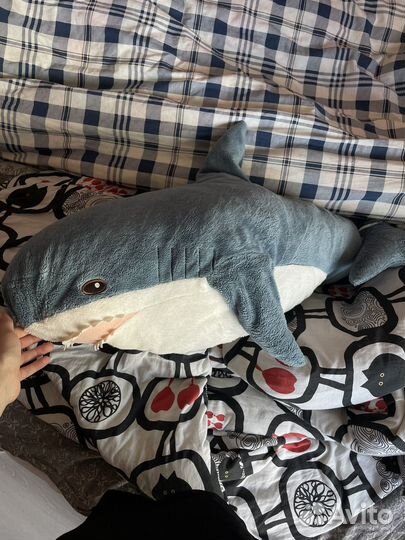 Акула из икеи