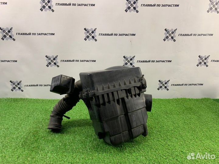 Корпус воздушного фильтра Toyota Harrier ACU10W