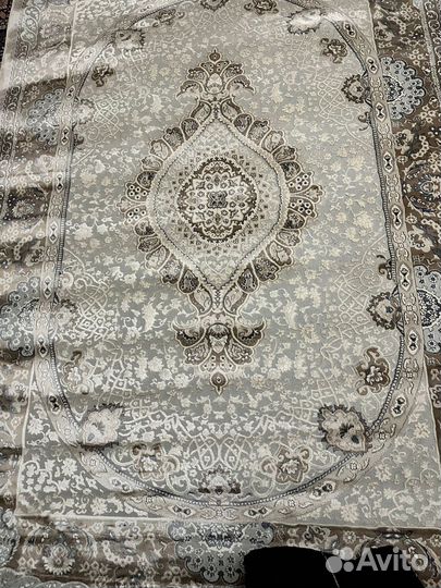Ковёр новый