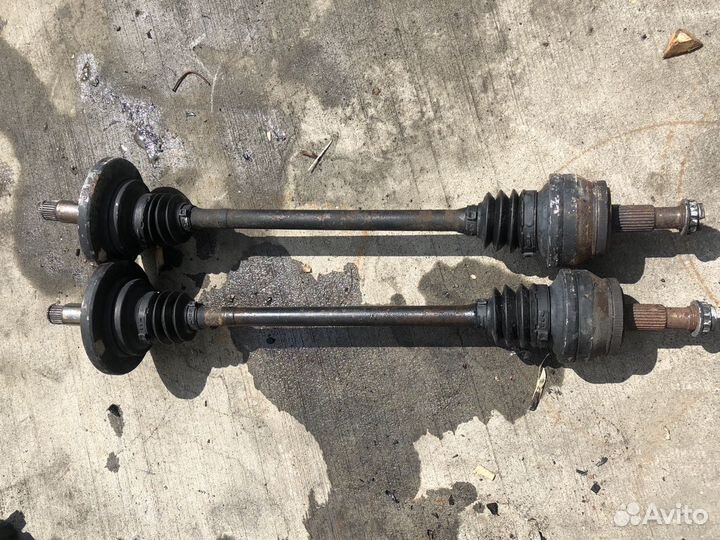 Привод задний для Mercedes W211 W219