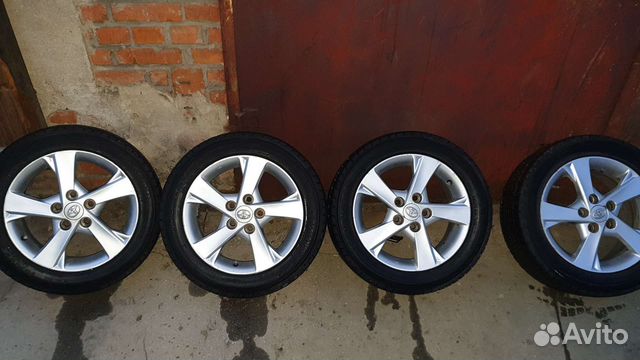 Goodyear UltraGrip Ice Navi Zea 205/55 R16