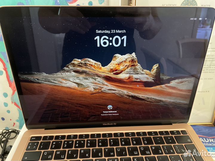 Apple MacBook air 13 2020 m1