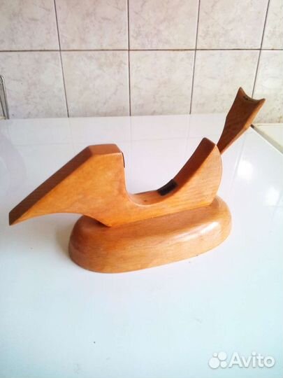 Подставка для кур,трубки,дерево