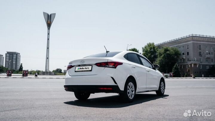 Hyundai Solaris 1.6 AT, 2020, 206 000 км