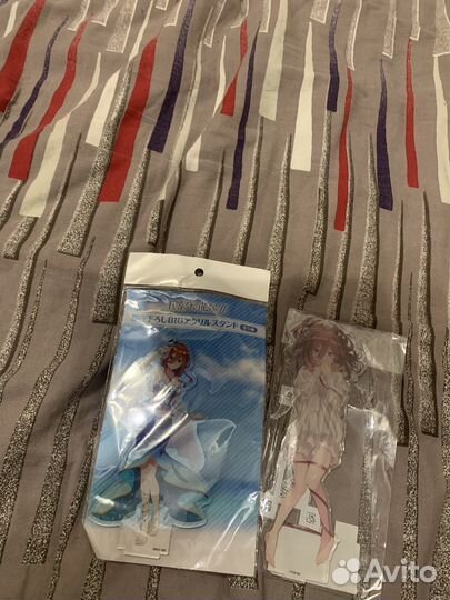 Оригинальные стенды Мику