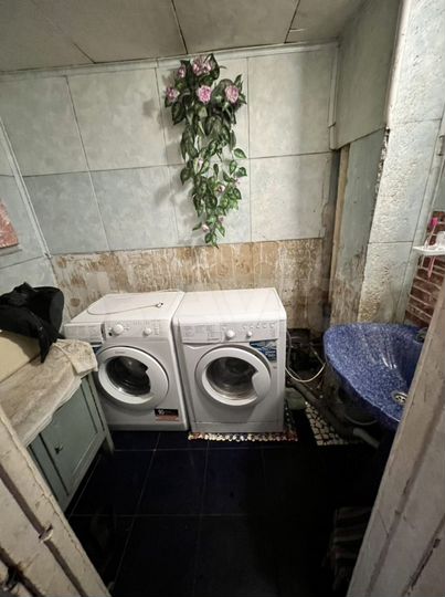 Комната 27,7 м² в 2-к., 2/5 эт.