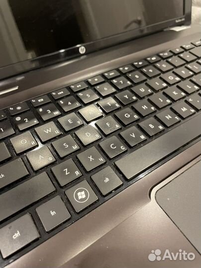 Ноутбук hp нерабочий (на запчасти)