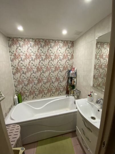 4-к. квартира, 110,2 м², 7/9 эт.
