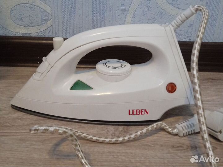 Утюг leben 1200вт