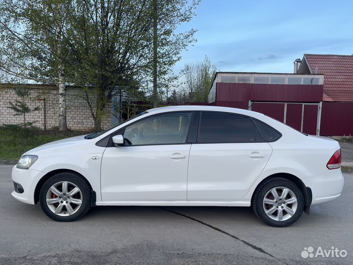 Volkswagen Polo 1.6 AT, 2011, 192 000 км
