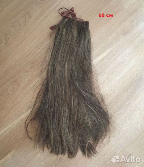 Волосы на заколках