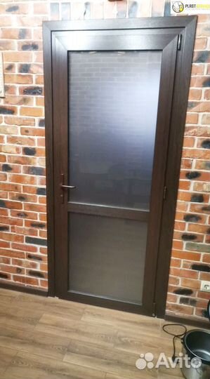 Пластиковые входные двери от производителя, Окна